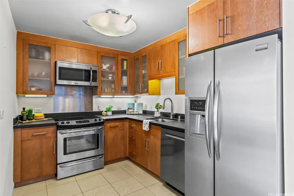 1009 Kapiolani Blvd, Honolulu, HI 96814
