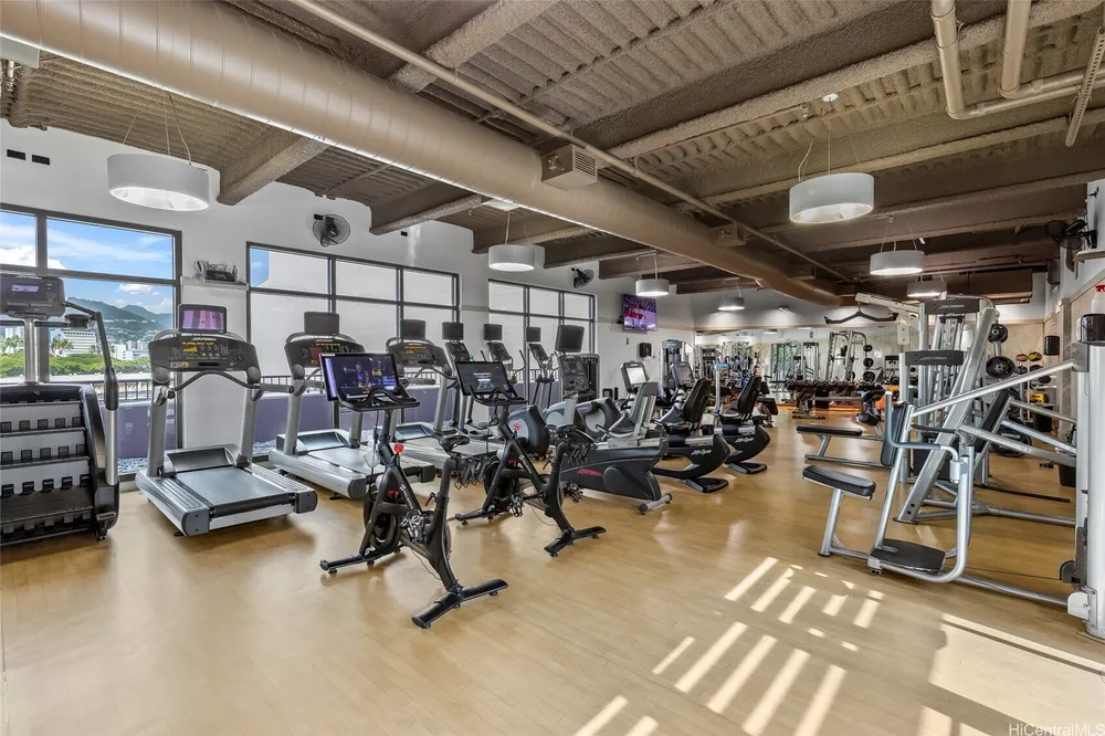 1009 Kapiolani Blvd, Honolulu, HI 96814