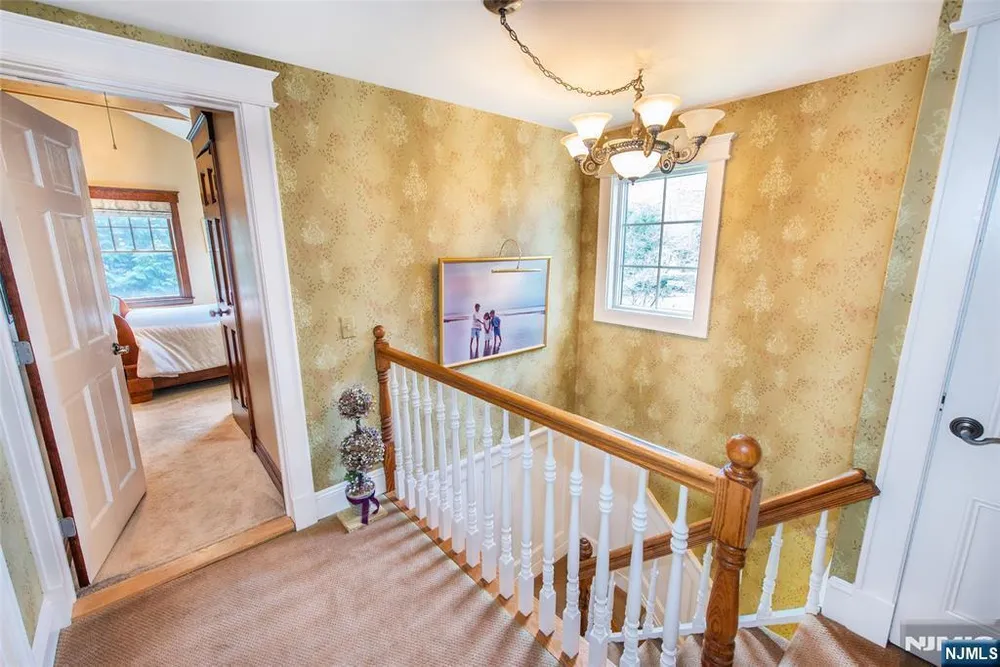151 Washington Ave, Hillsdale, NJ 07642