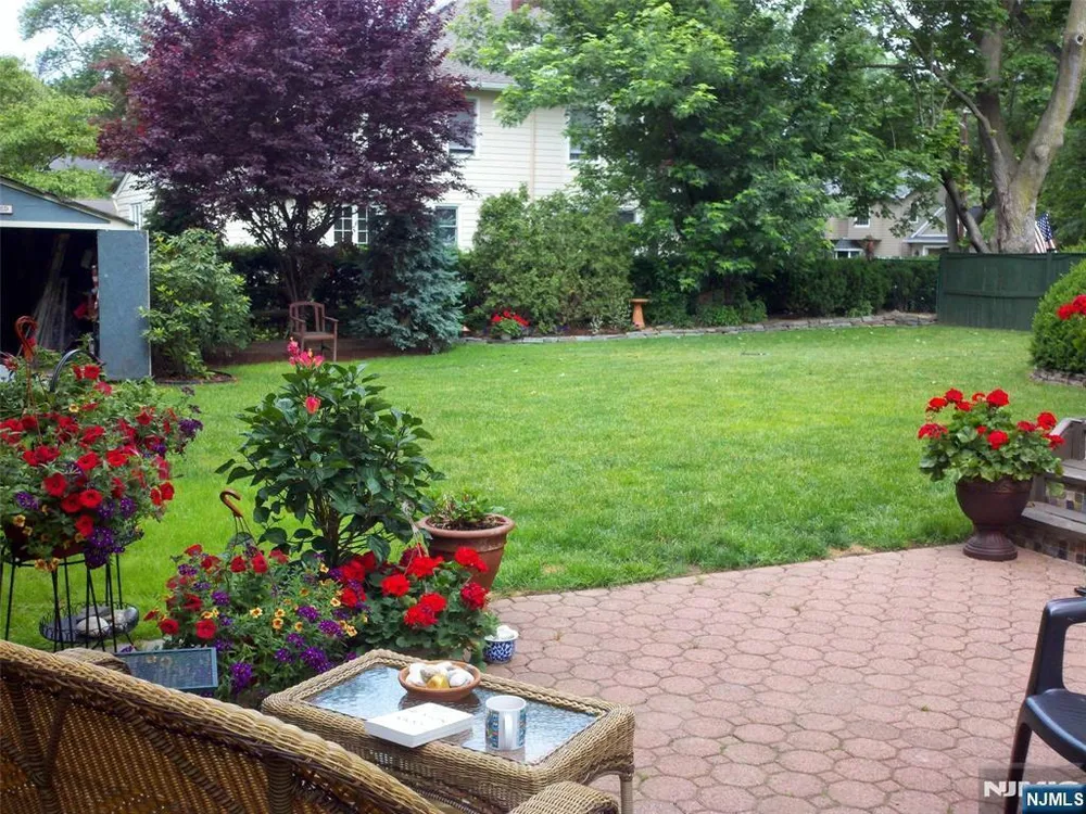 151 Washington Ave, Hillsdale, NJ 07642