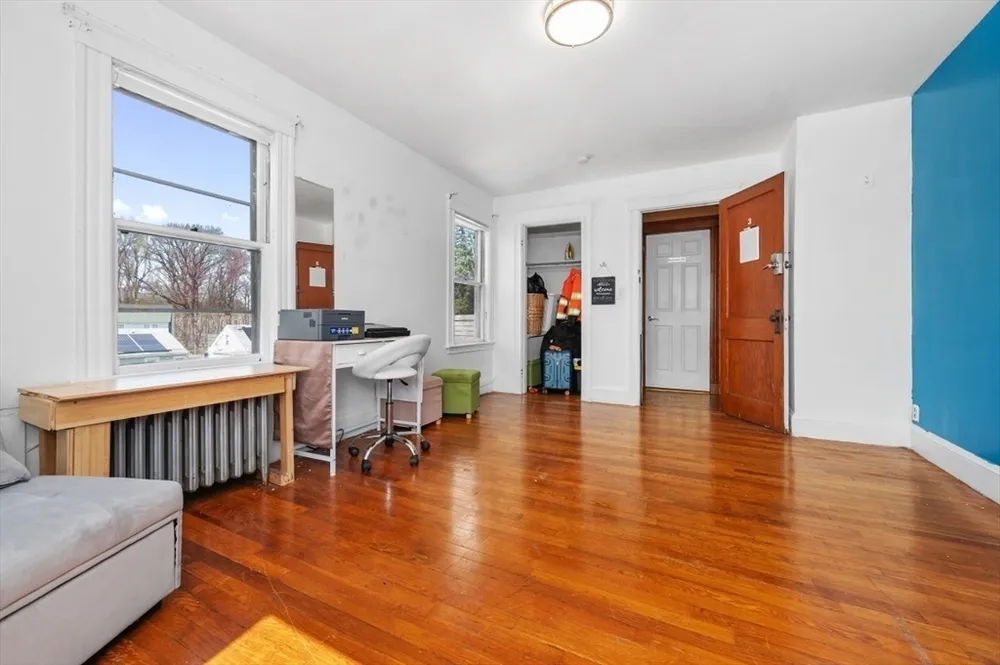 190 Almont St, Boston, MA 02126