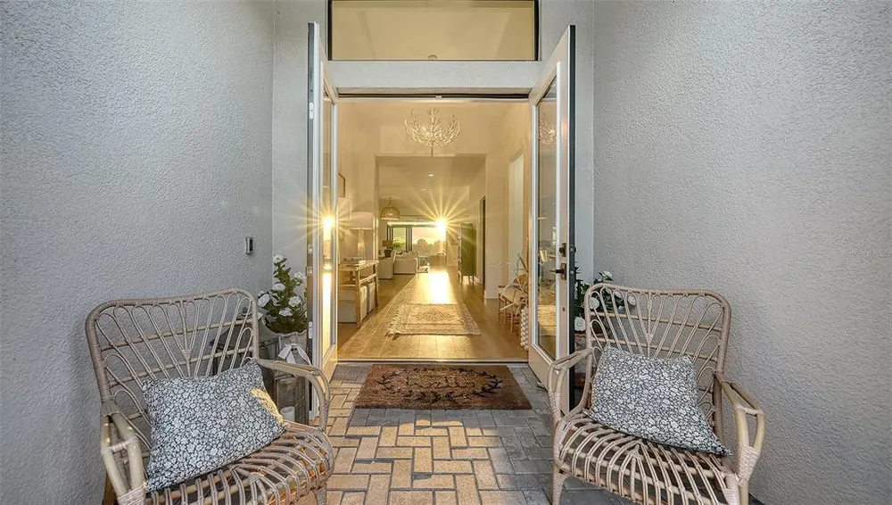 4513 Mondrian Ct, Sarasota, FL 34240