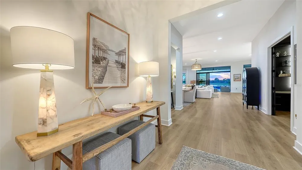 4513 Mondrian Ct, Sarasota, FL 34240