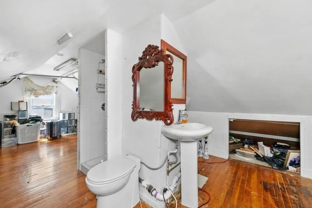 190 Almont St, Boston, MA 02126