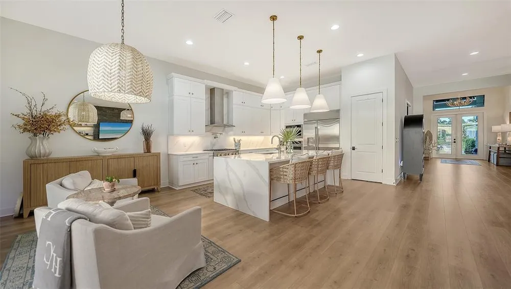 4513 Mondrian Ct, Sarasota, FL 34240