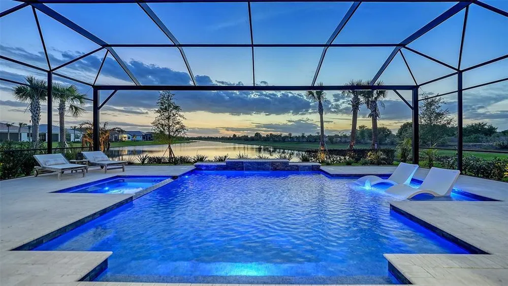 4513 Mondrian Ct, Sarasota, FL 34240