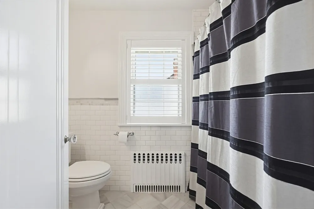 434 Brook Rd, Milton, MA 02186