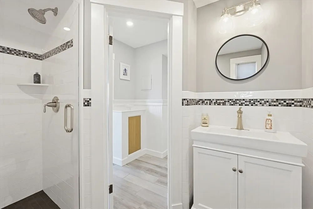 434 Brook Rd, Milton, MA 02186
