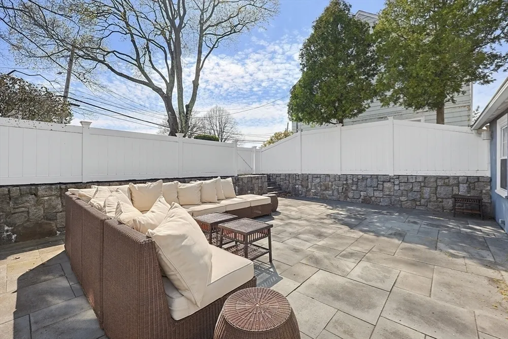 434 Brook Rd, Milton, MA 02186
