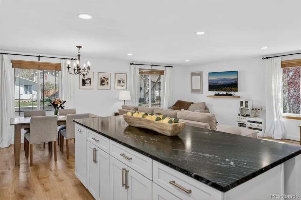 6202 W 93rd Ave, Westminster, CO 80031