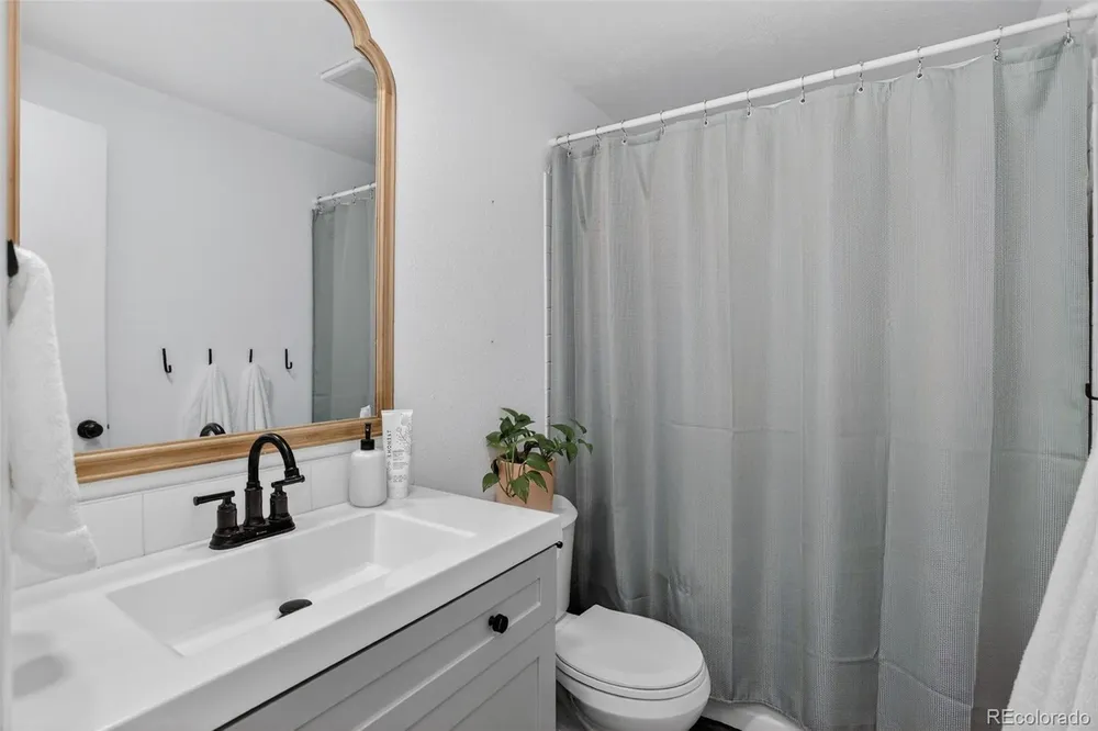 6202 W 93rd Ave, Westminster, CO 80031