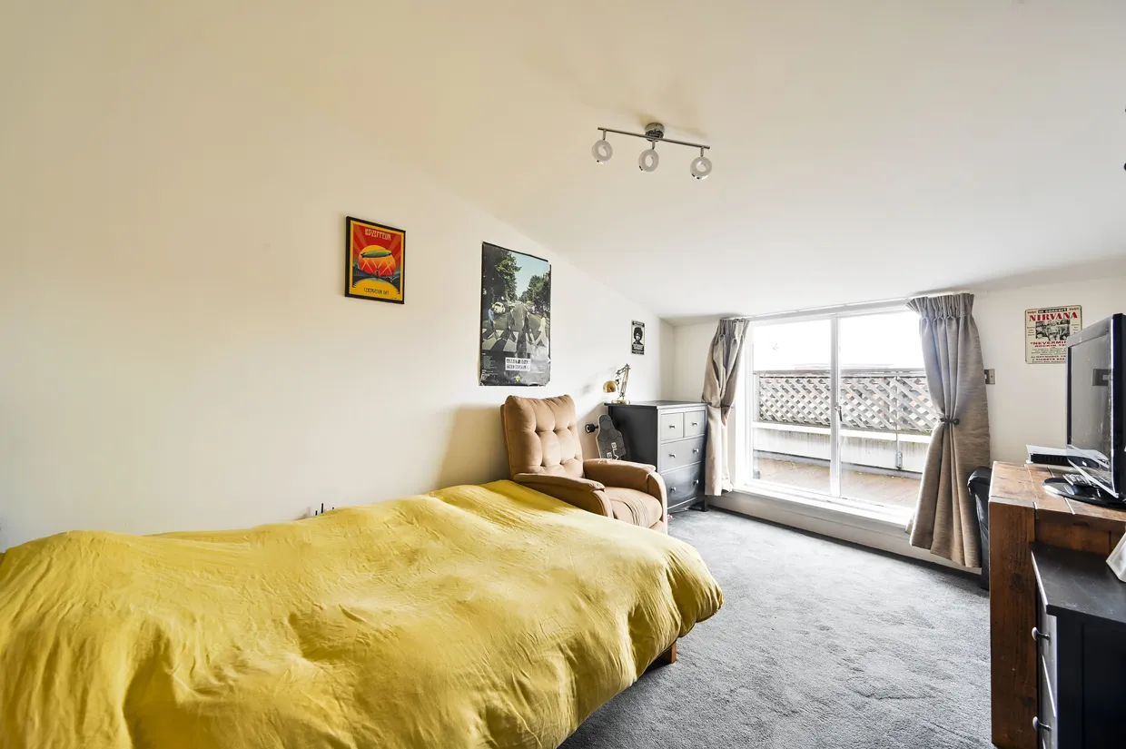 The Bittoms, Kingston upon Thames, KT1 photo 8