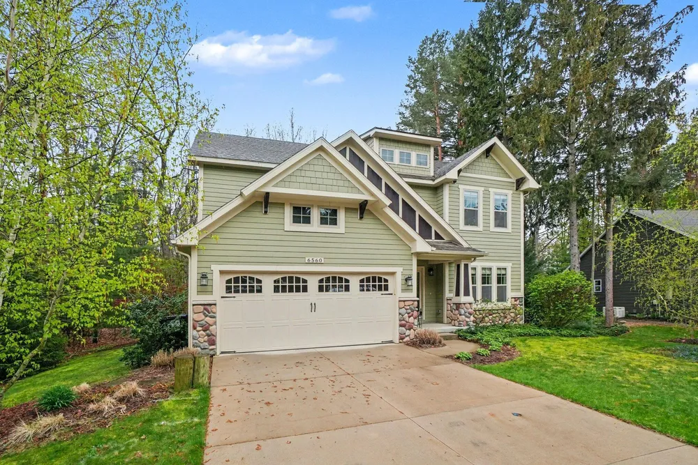 6560 Sanctuary Trail, Saugatuck, MI 49453
