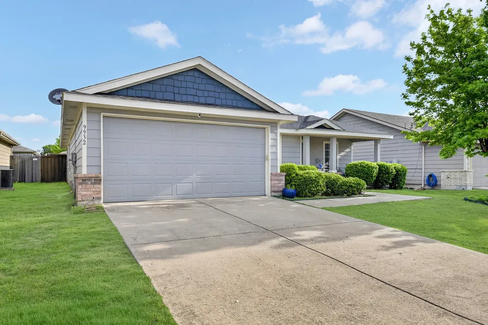 9932 Thomas Jefferson Dr, McKinney, TX 75072