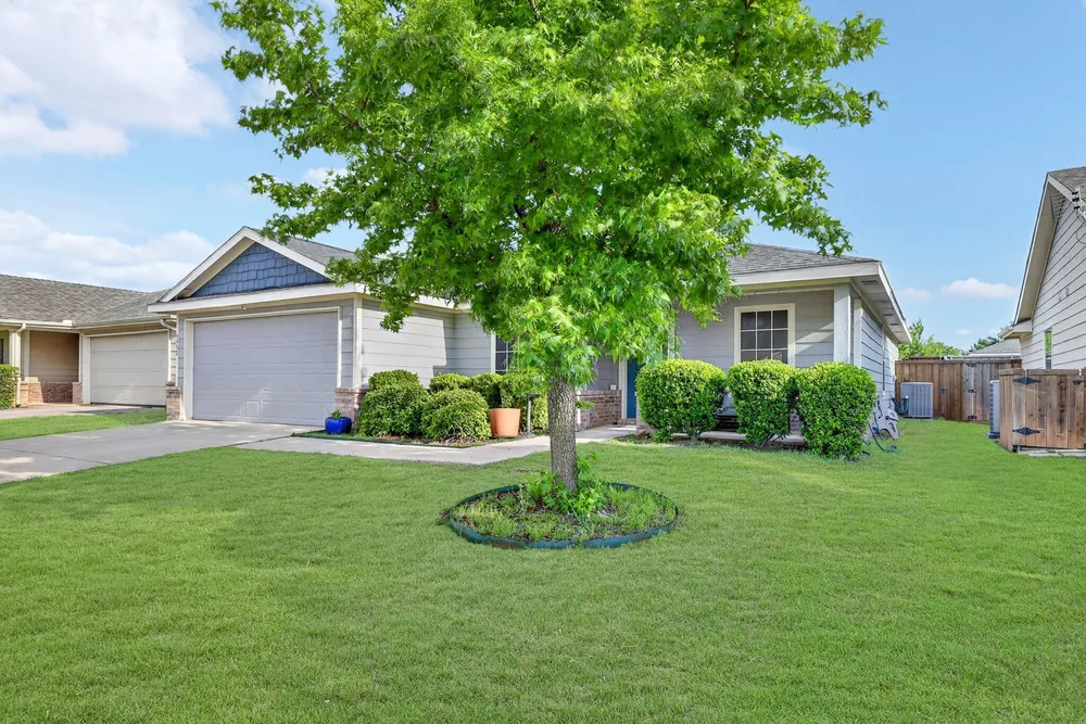 9932 Thomas Jefferson Dr, McKinney, TX 75072