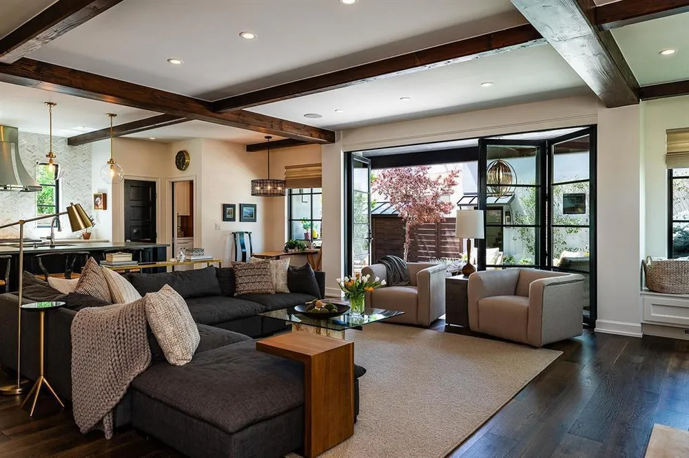 1915 E 2nd Ave, Durango, CO 81301