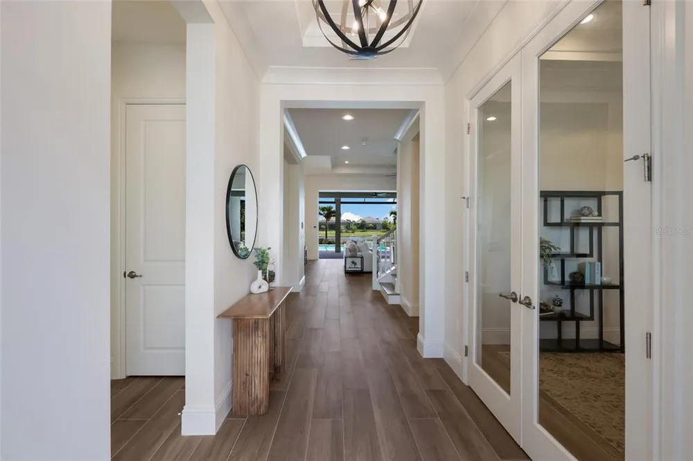 8249 Pavia Way, Lakewood Ranch, FL 34202