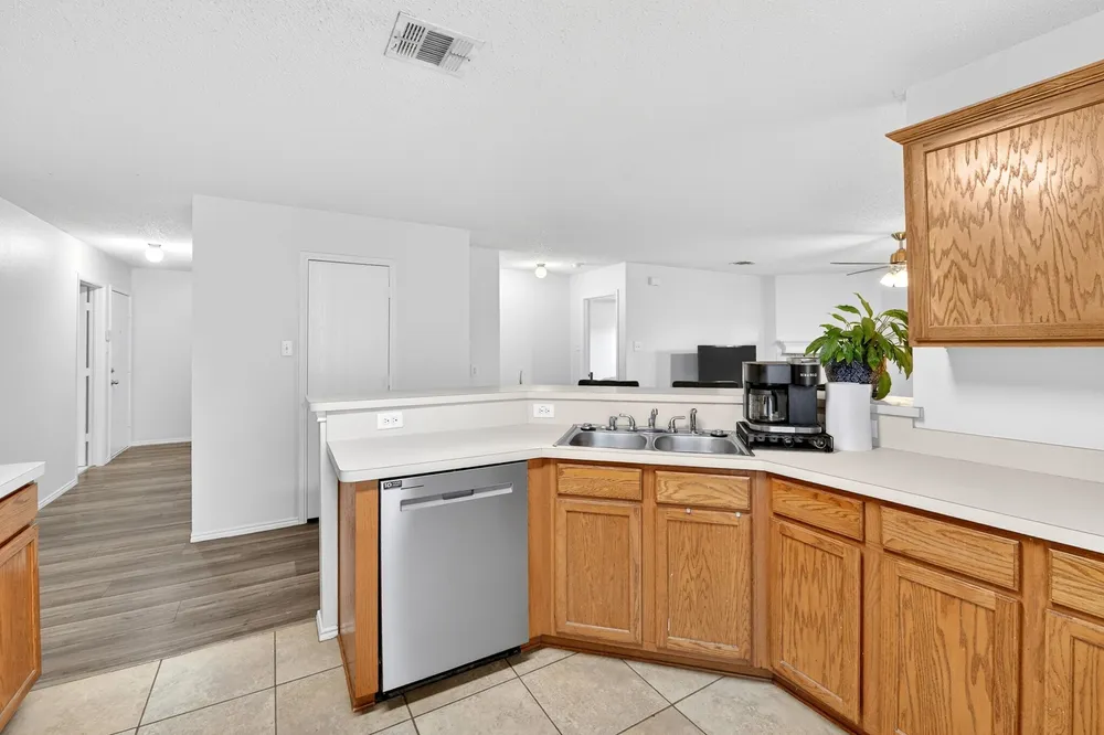 9932 Thomas Jefferson Dr, McKinney, TX 75072