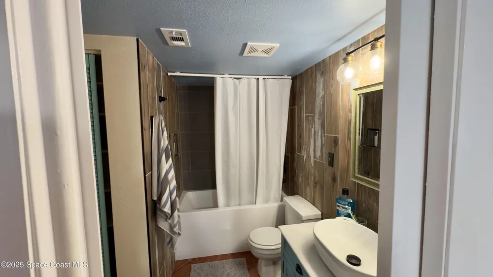650 N Atlantic Ave, Cocoa Beach, FL 32931