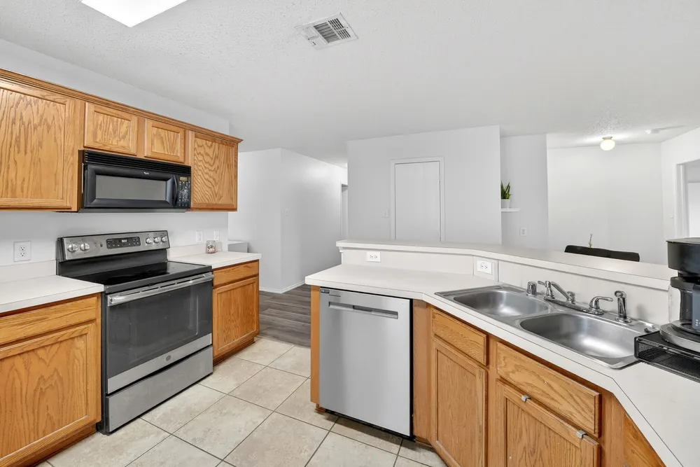 9932 Thomas Jefferson Dr, McKinney, TX 75072