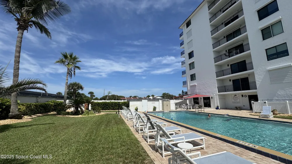 650 N Atlantic Ave, Cocoa Beach, FL 32931