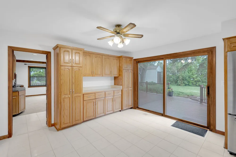 648 62nd Ct, Downers Grove, IL 60516