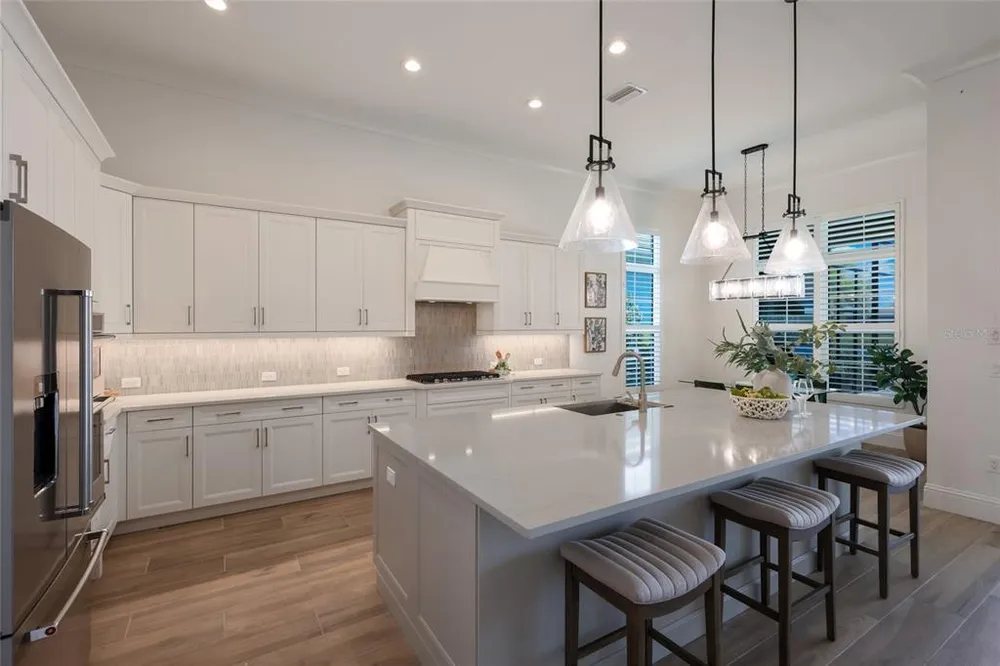 8249 Pavia Way, Lakewood Ranch, FL 34202