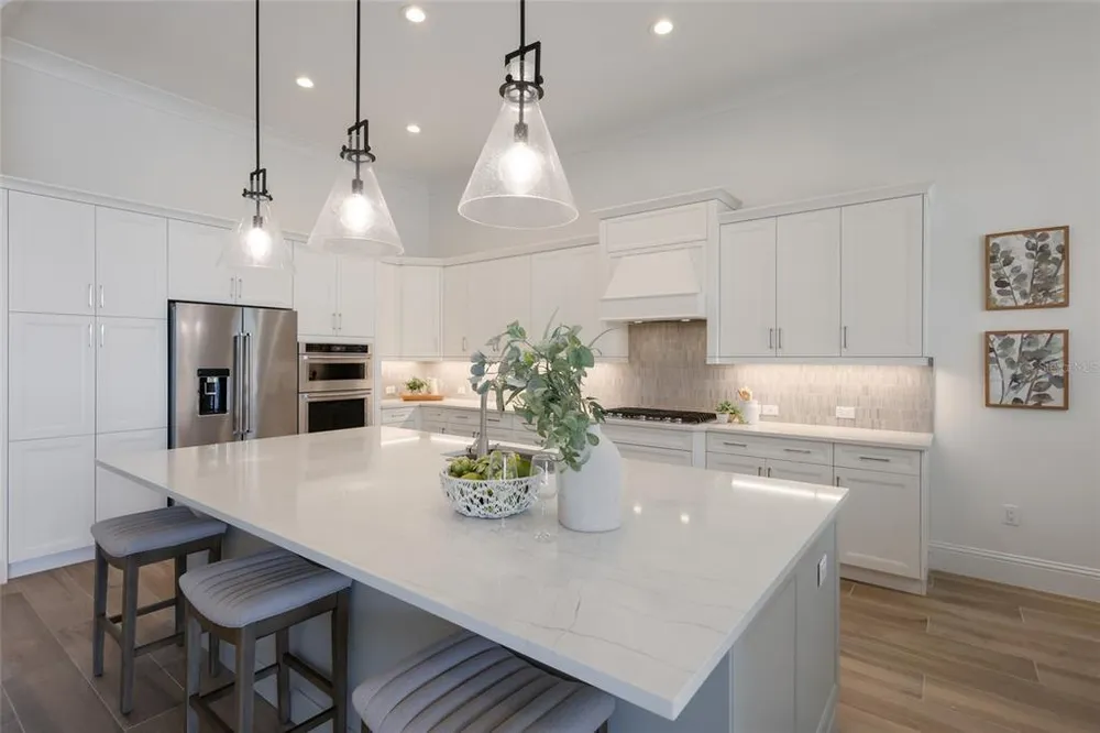 8249 Pavia Way, Lakewood Ranch, FL 34202
