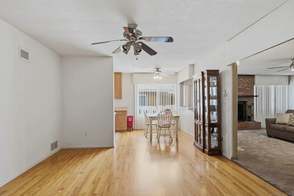 1137 57th St, San Diego, CA 92114