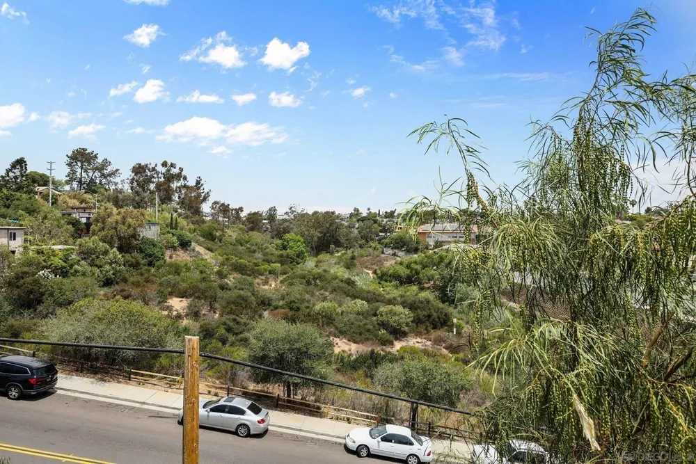 1065 32nd St, San Diego, CA 92102