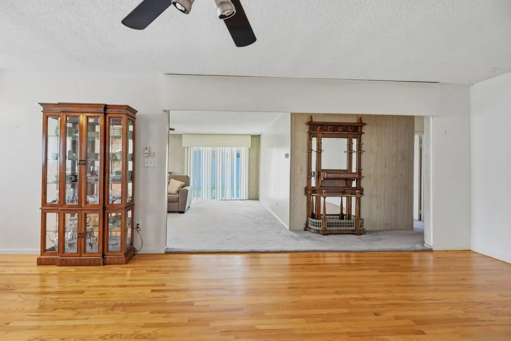 1137 57th St, San Diego, CA 92114