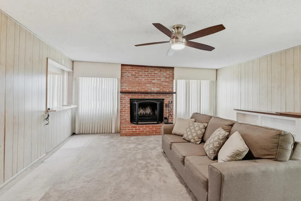 1137 57th St, San Diego, CA 92114
