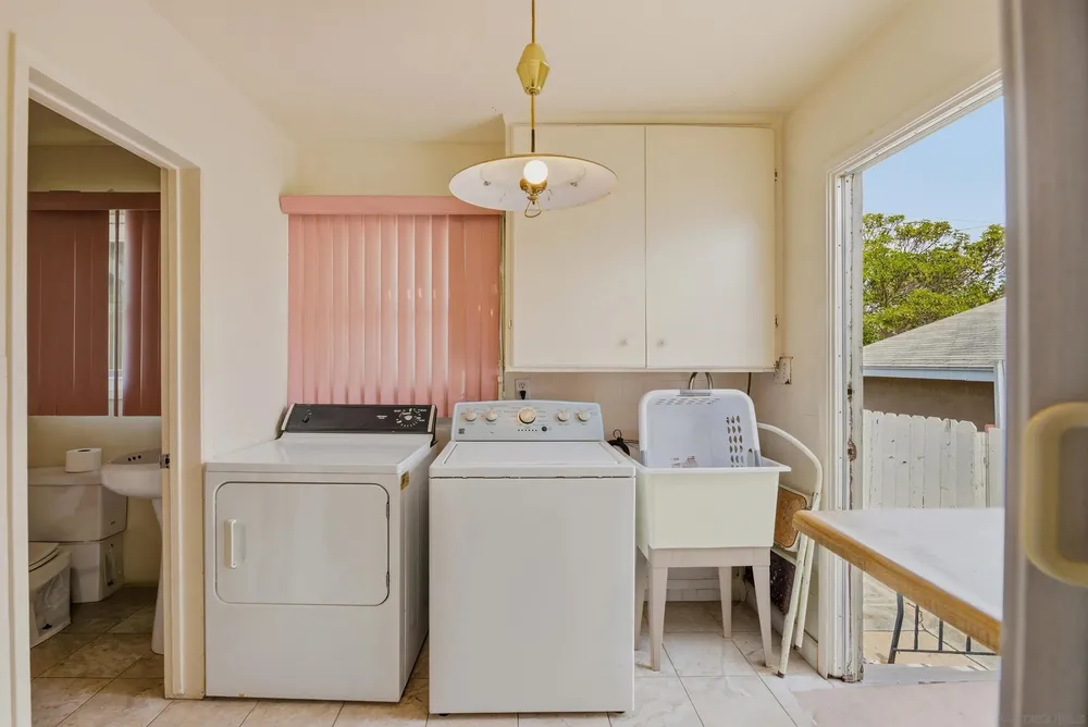 1137 57th St, San Diego, CA 92114