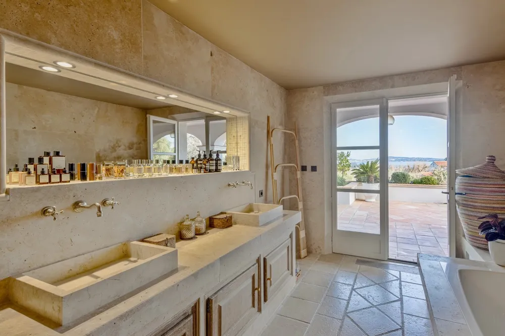 Grimaud, 83310, France