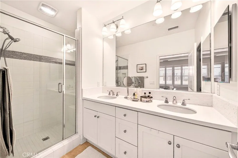 240 Mayfair, Irvine, CA 92620