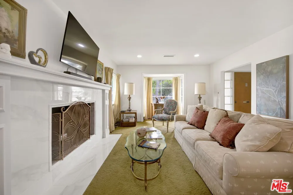 8431 E Hermosa Dr, San Gabriel, CA 91775