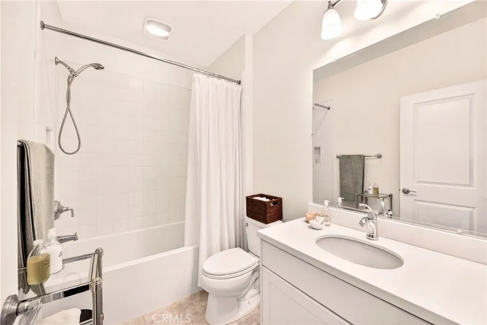 240 Mayfair, Irvine, CA 92620