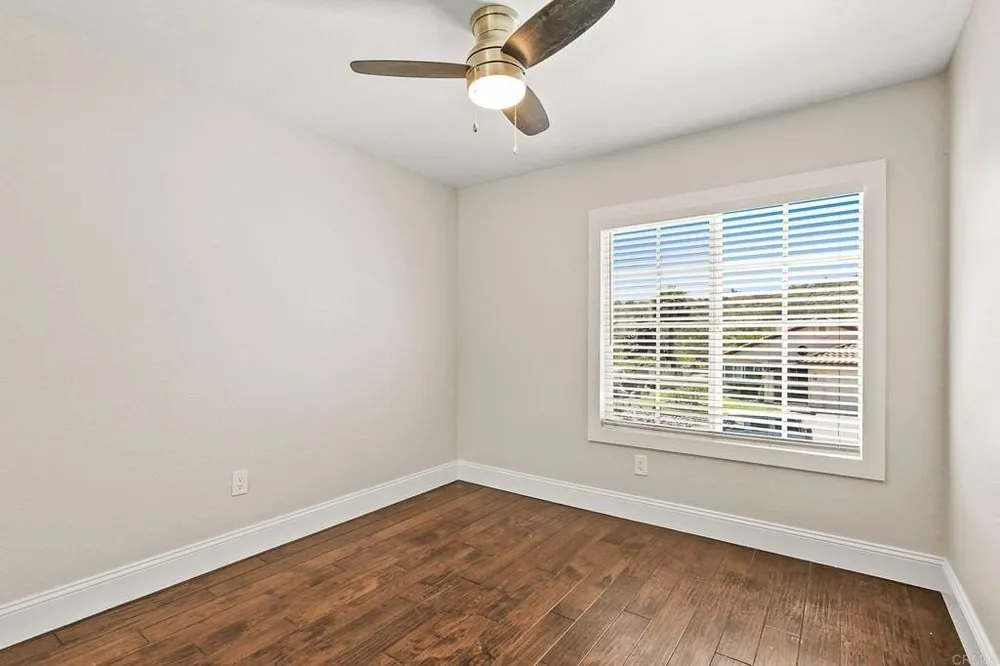 11734 Via Sefton, El Cajon, CA 92019
