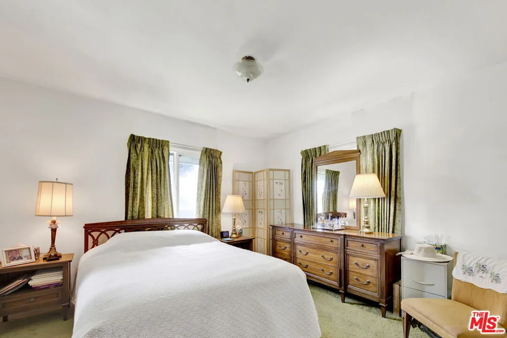 8431 E Hermosa Dr, San Gabriel, CA 91775