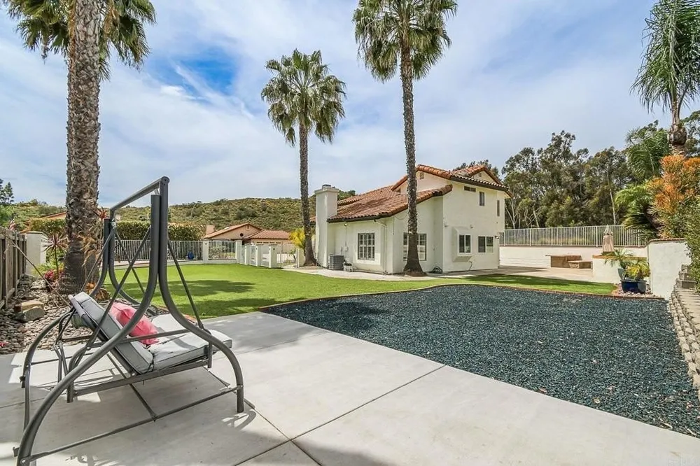 11734 Via Sefton, El Cajon, CA 92019