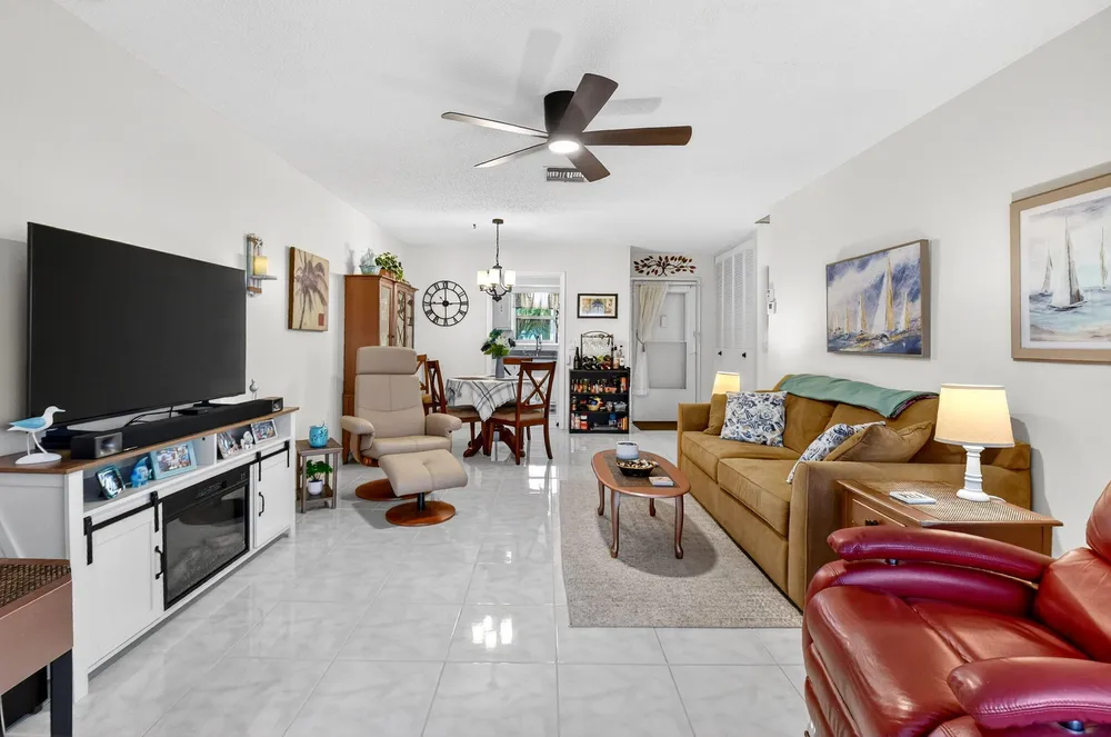 2758 Emory Dr E, West Palm Beach, FL 33415