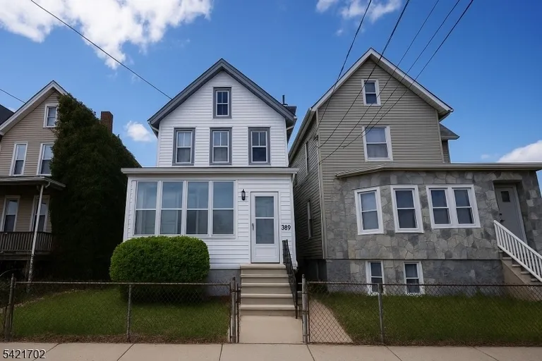 169 Oakwood Pl, Orange, NJ 07050-3807