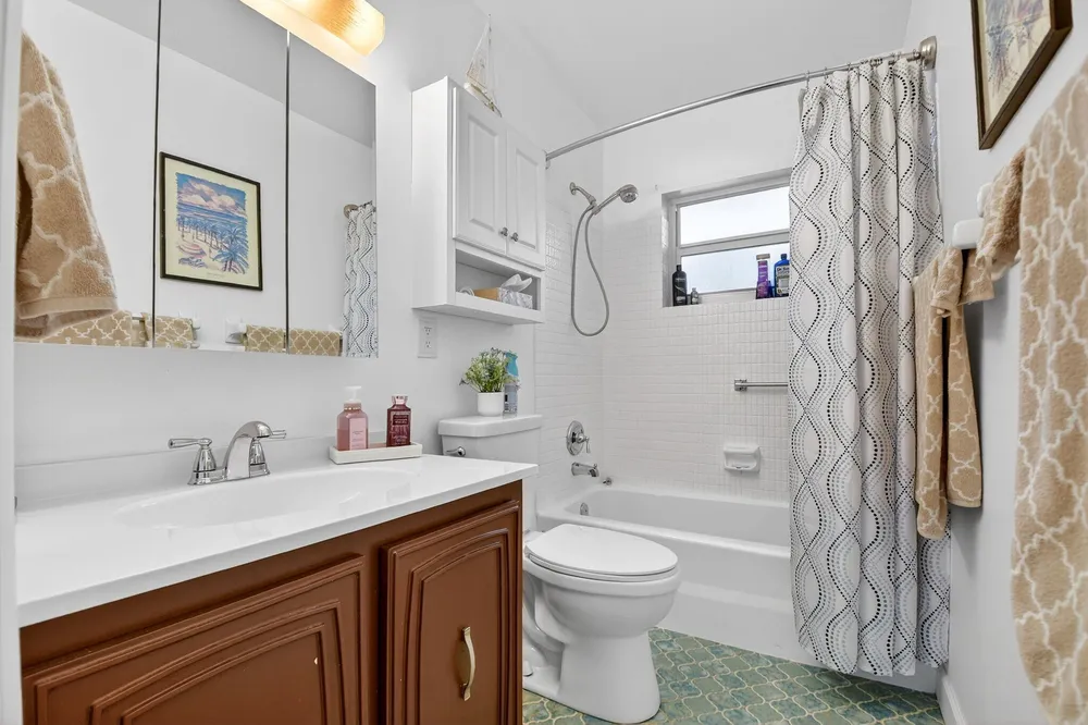 2758 Emory Dr E, West Palm Beach, FL 33415