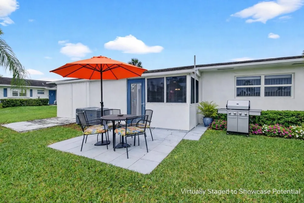 2758 Emory Dr E, West Palm Beach, FL 33415