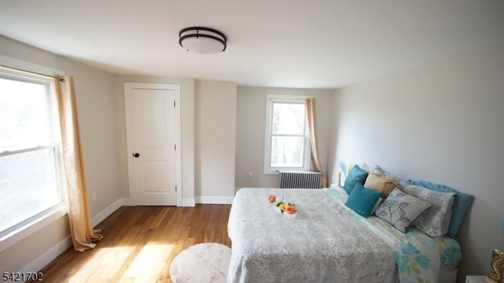 169 Oakwood Pl, Orange, NJ 07050-3807