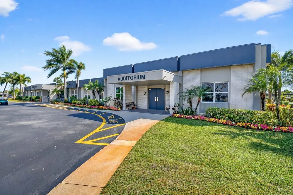 2758 Emory Dr E, West Palm Beach, FL 33415