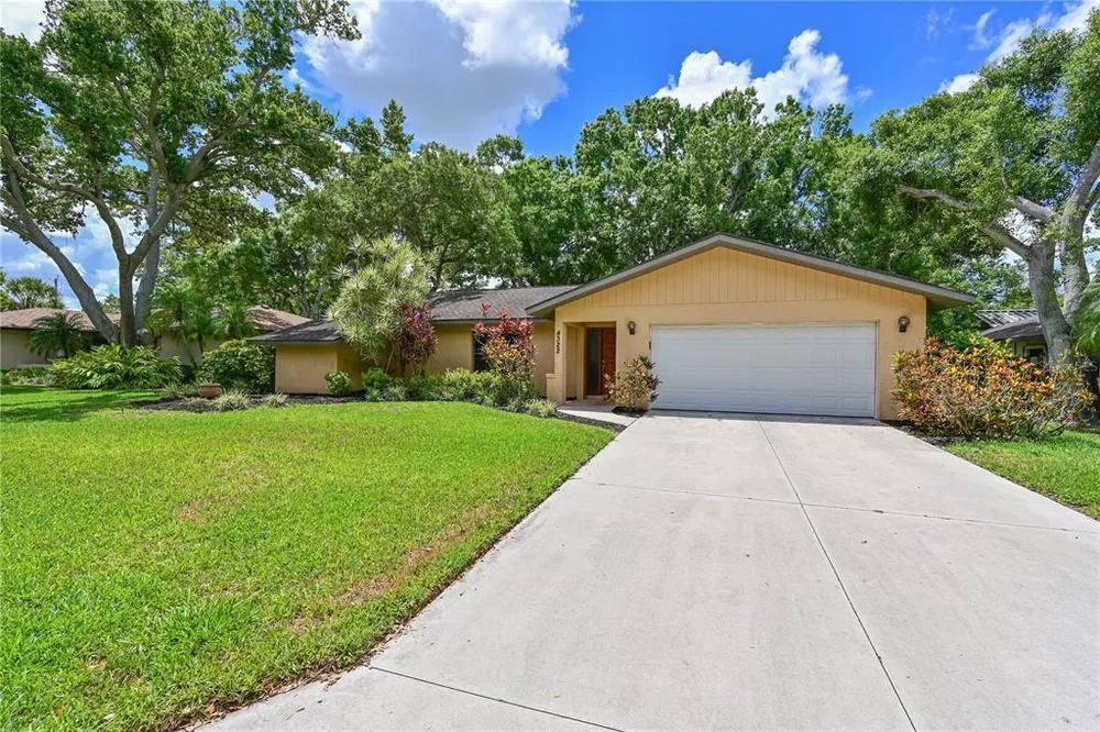4322 Pasadena Ct, Sarasota, FL 34233