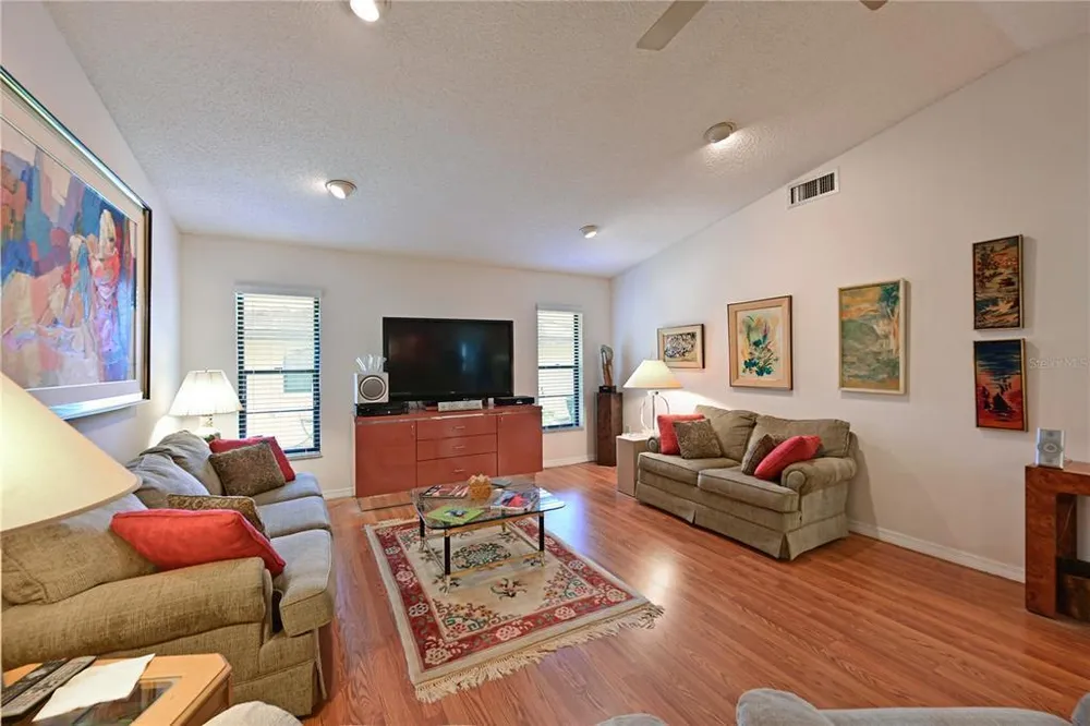 4322 Pasadena Ct, Sarasota, FL 34233