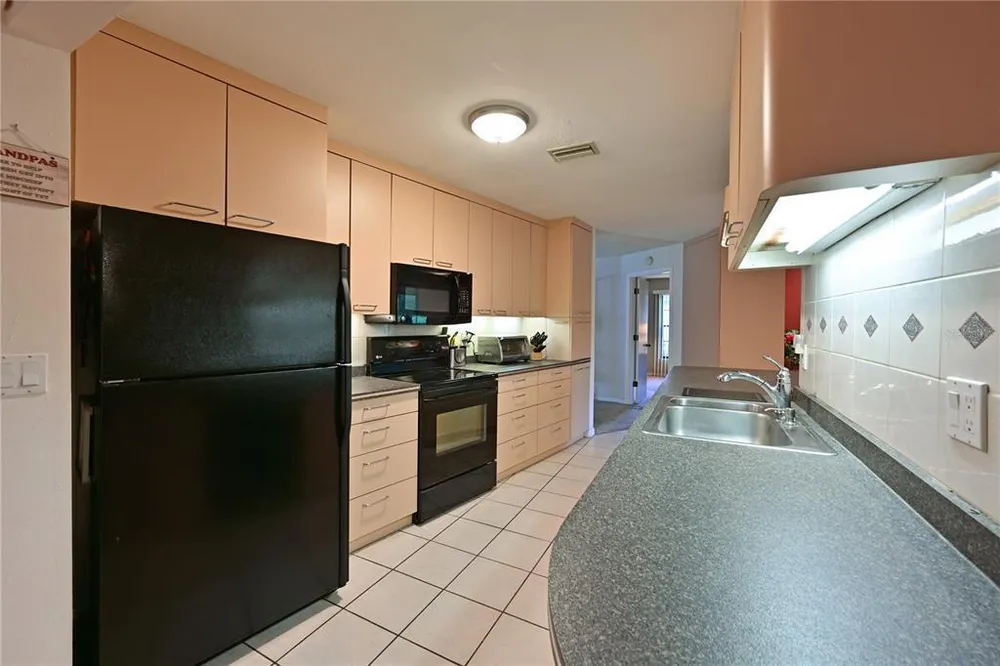 4322 Pasadena Ct, Sarasota, FL 34233