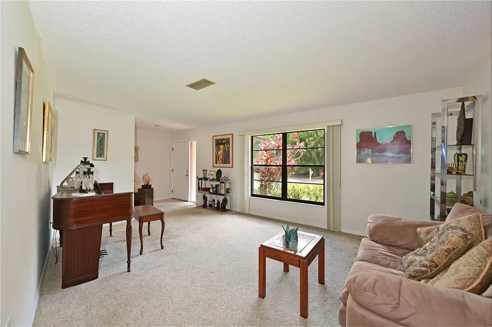 4322 Pasadena Ct, Sarasota, FL 34233